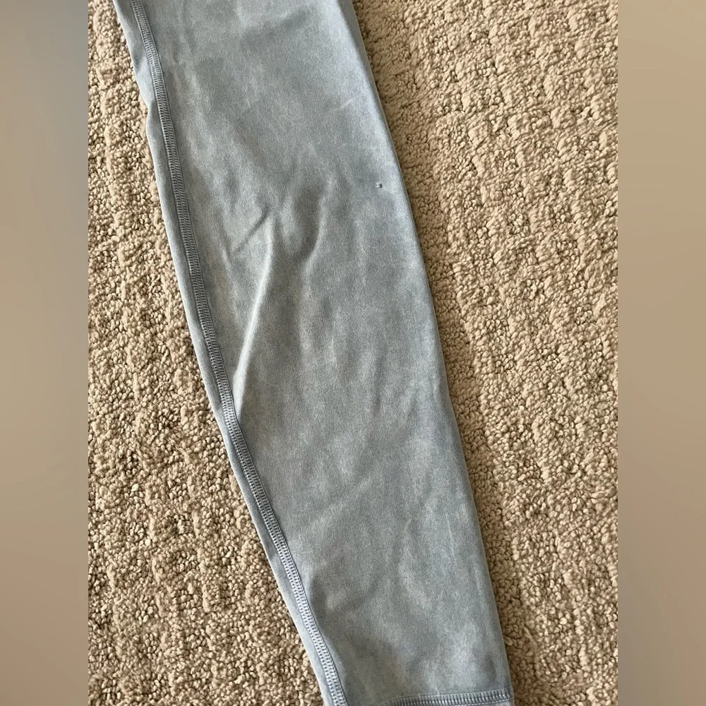 Lululemon leggings - Picture 4 of 7